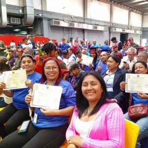 Trabajadores del Metro reciben títulos académicos y certificaciones por saberes